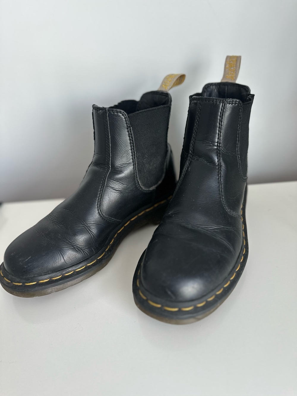 Dr. Martens Vegan 2976 Chelsea Boots - Black